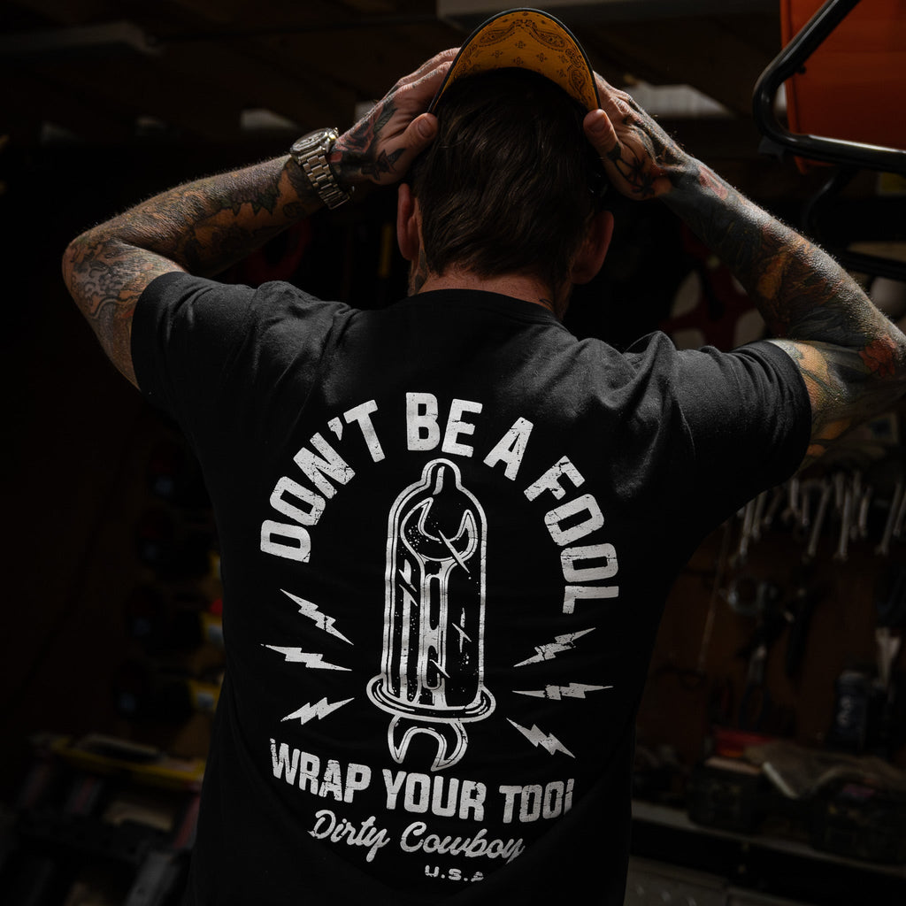 Crovyie cheap jerseys Ordering Don't Be a Fool. Wrap Your Tool Men's T-Shirt