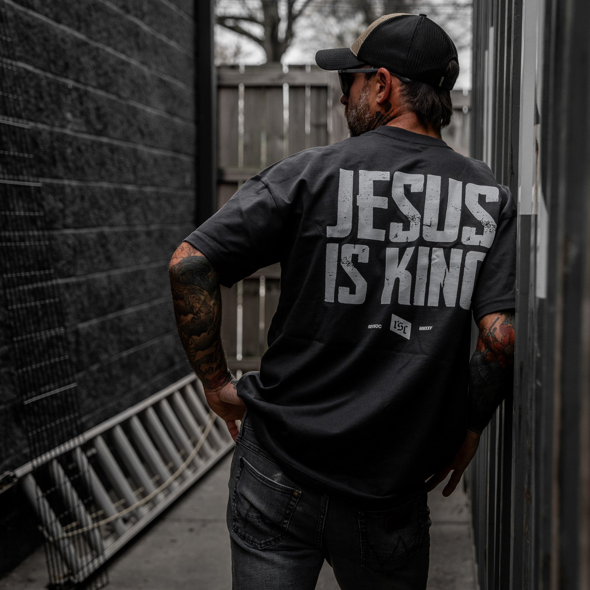 Crovyie cheap jerseys Ordering Jesus Is King Heavyweight Men's T-Shirt