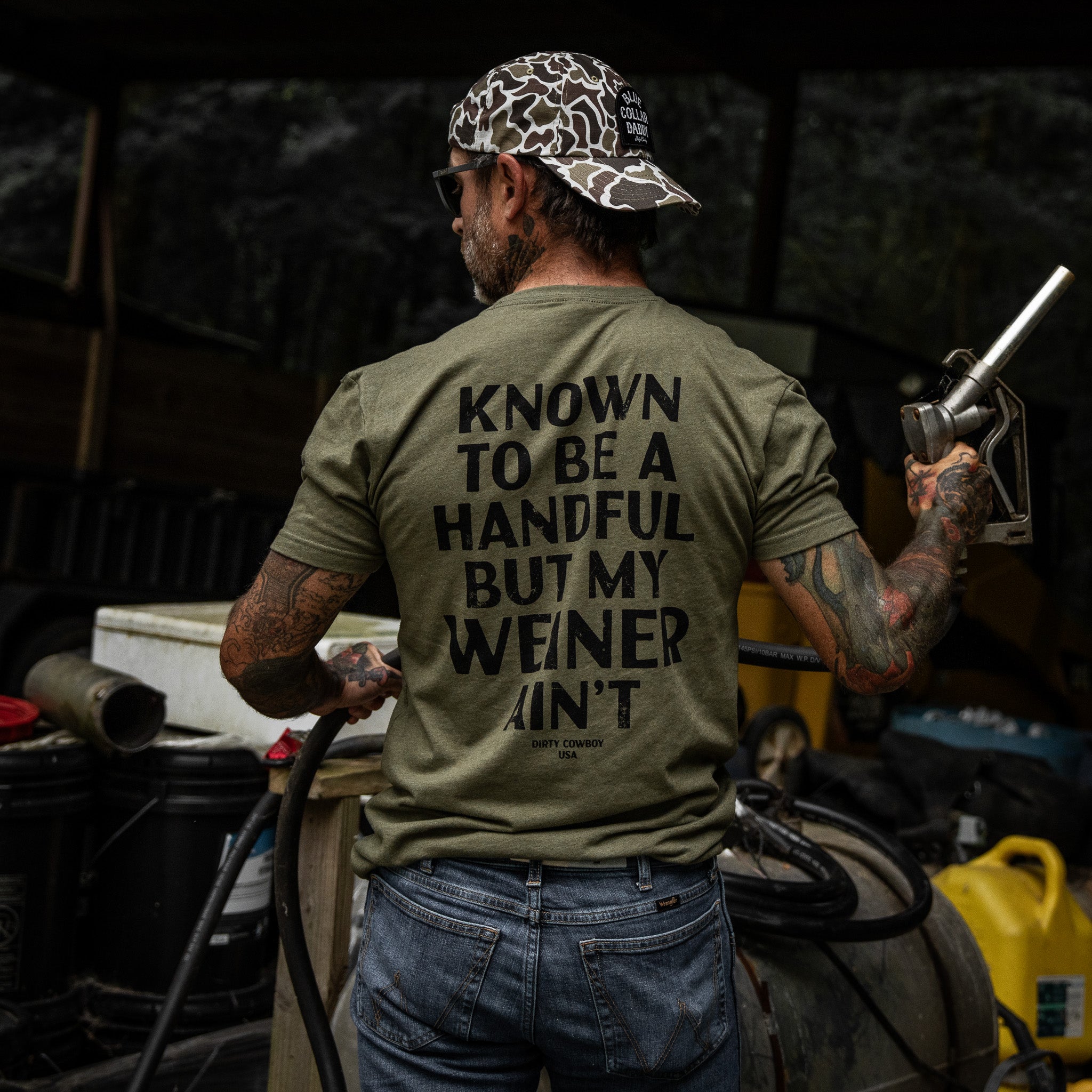 Crovyie cheap jerseys Ordering Known To Be A Handful. But My Weiner Ain't  Men's T-Shirt